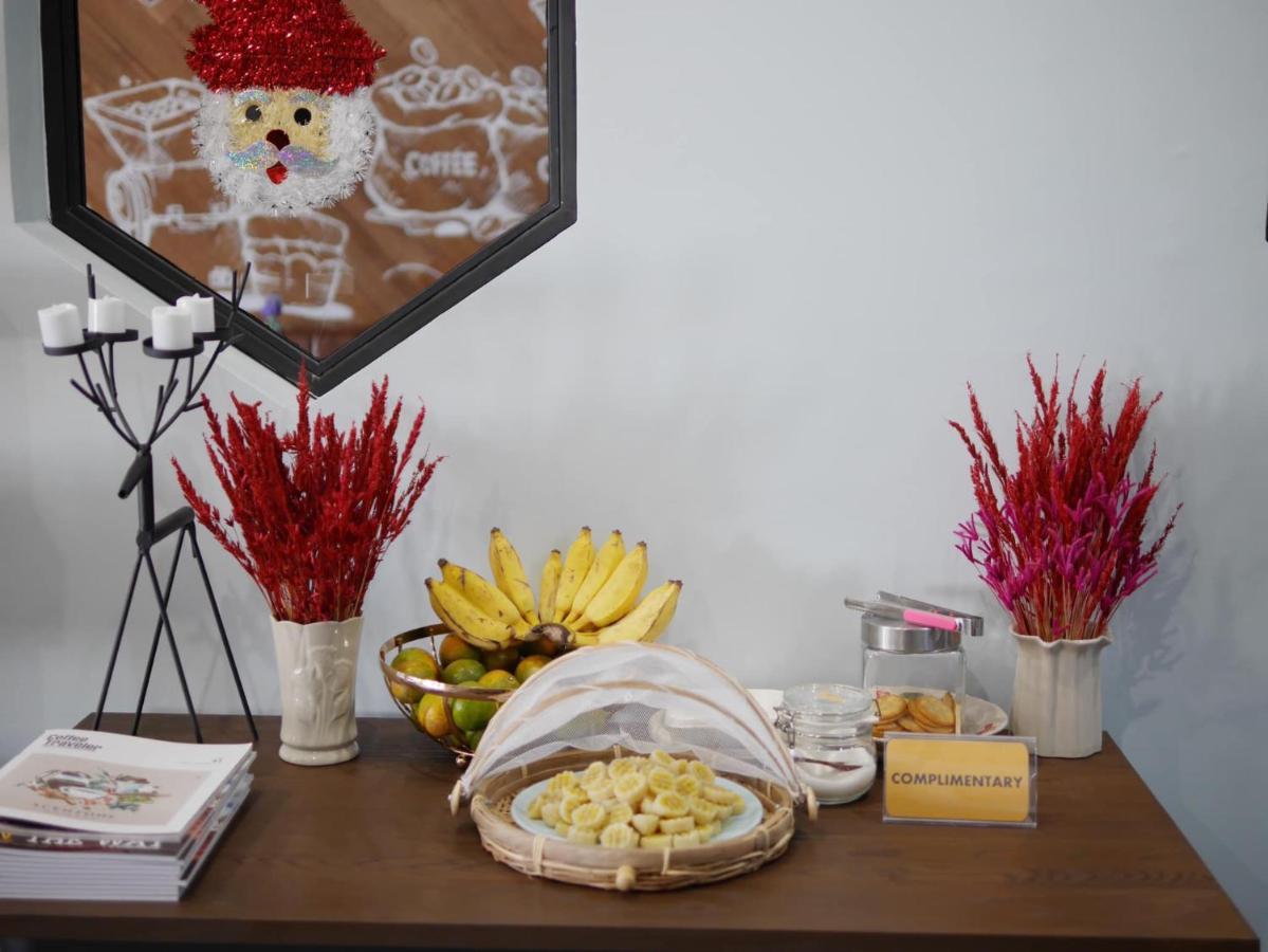 Ray Hostel Chiang Mai Bagian luar foto