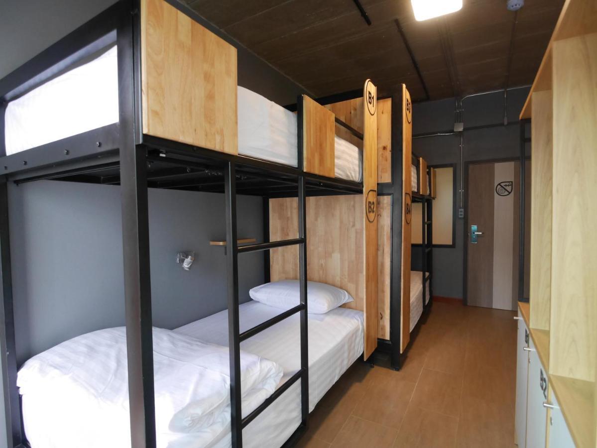 Ray Hostel Chiang Mai Bagian luar foto