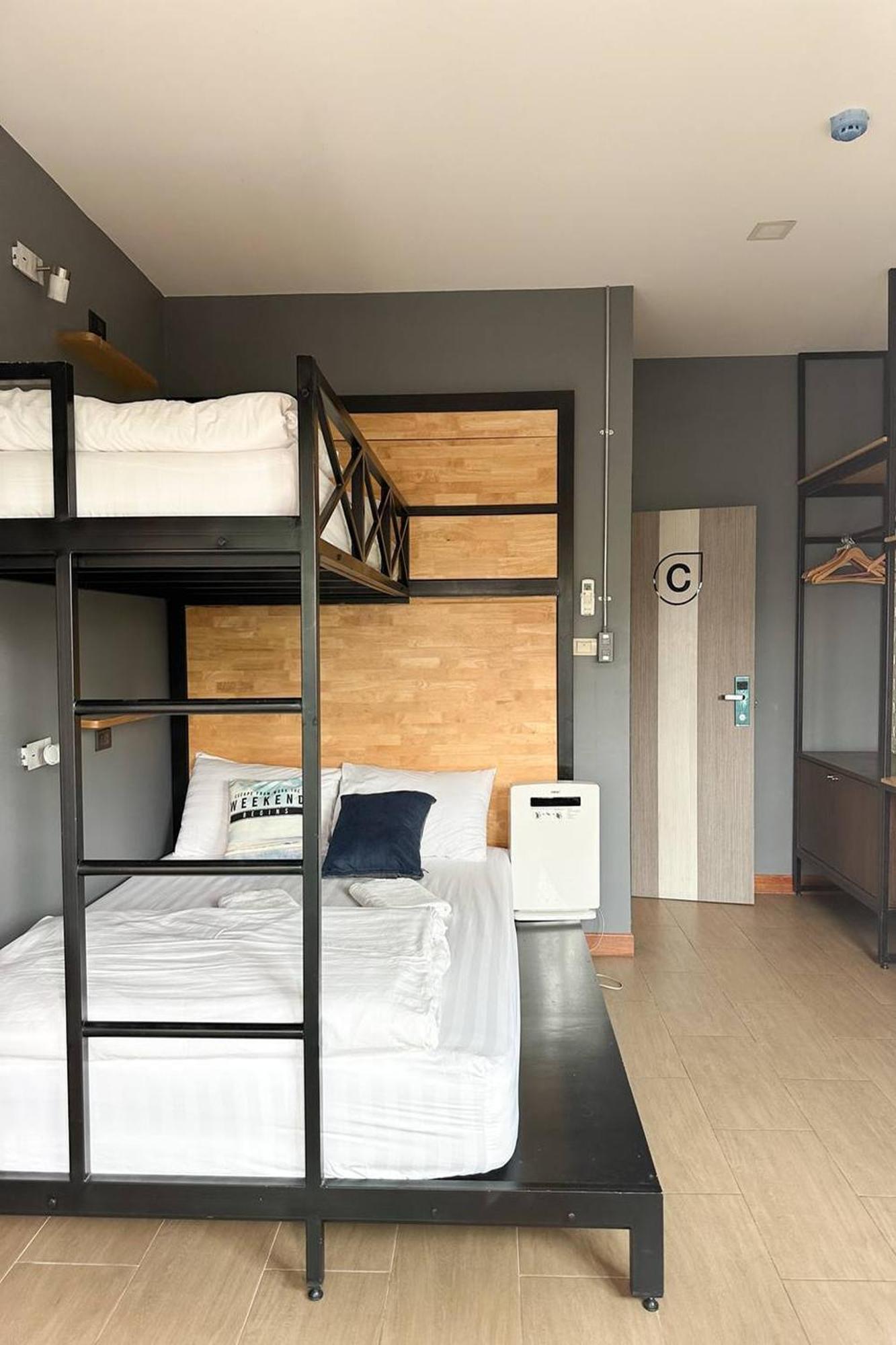 Ray Hostel Chiang Mai Bagian luar foto